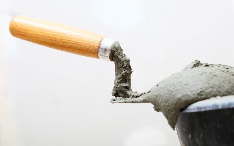 How to prepare cement mortar?